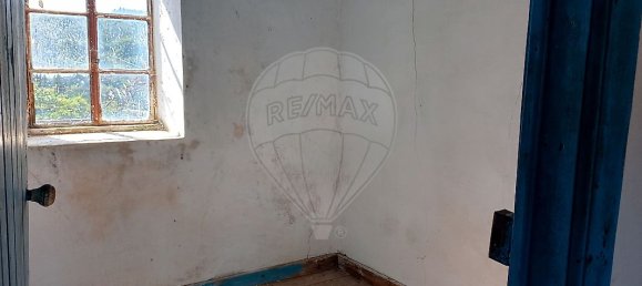 2 bedrooms House in Figueiro dos Vinhos, Portugal No. 21742 11