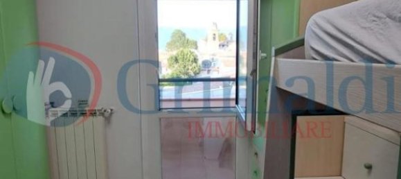 4 rooms Apartment in Cannara, Italy No. 76623 24