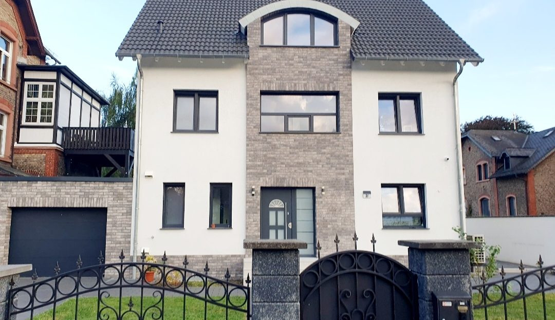 Вилла с 6 комнатами в Франкфурт на Майне, Германия № 31330