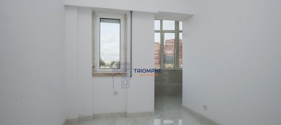Apartamento de 3 dormitorios en Cascais, Portugal No. 67017 16