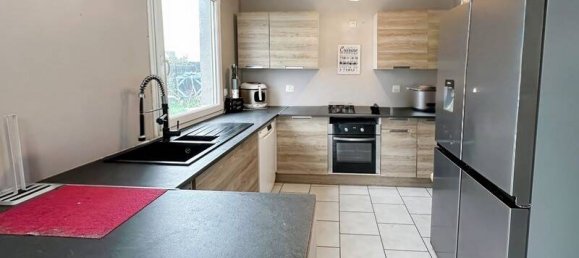 4 bedrooms House in Petite-Foret, France No. 226246 5