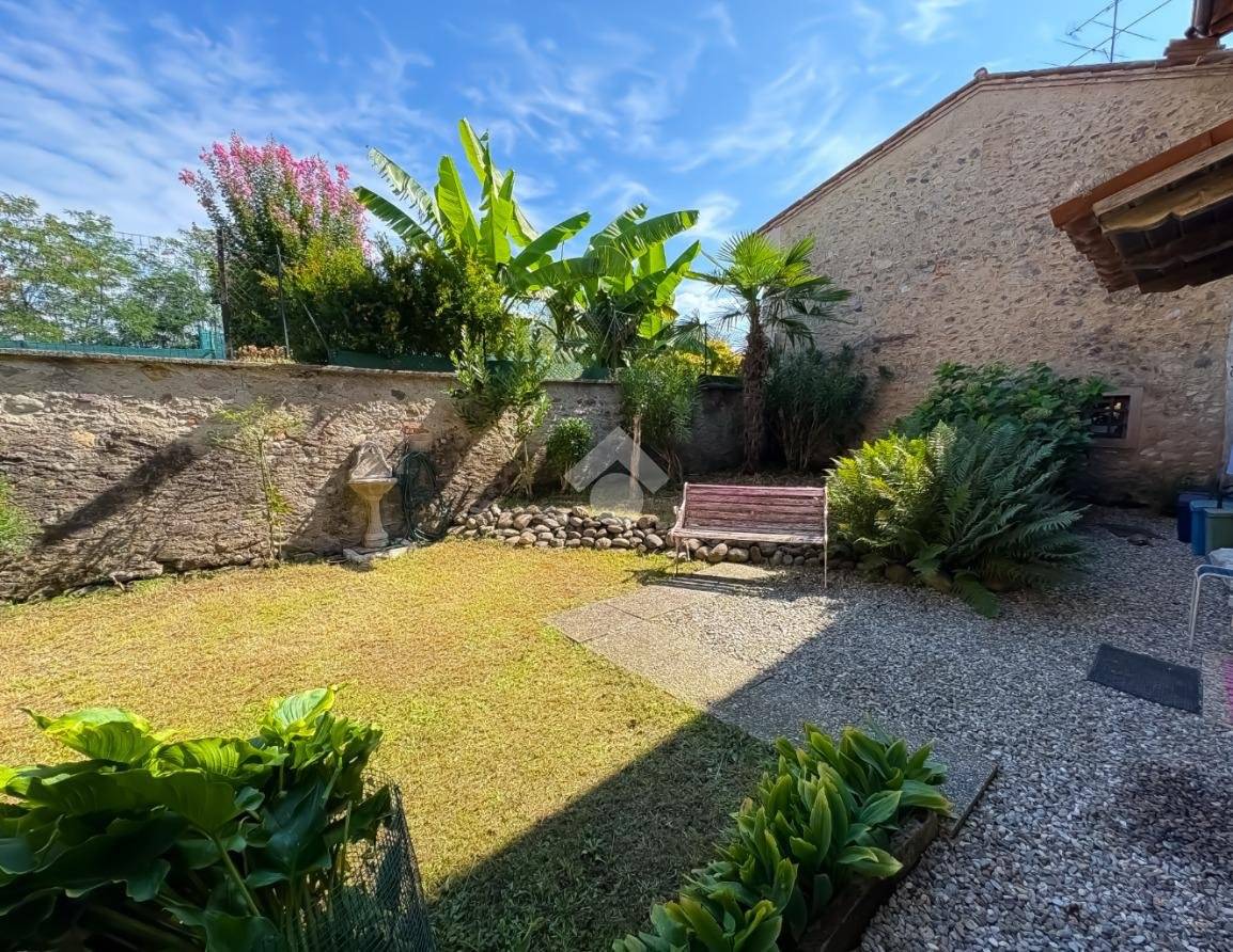 2 غرف نوم شقة في Paderno Franciacorta, Italy رقم 273586