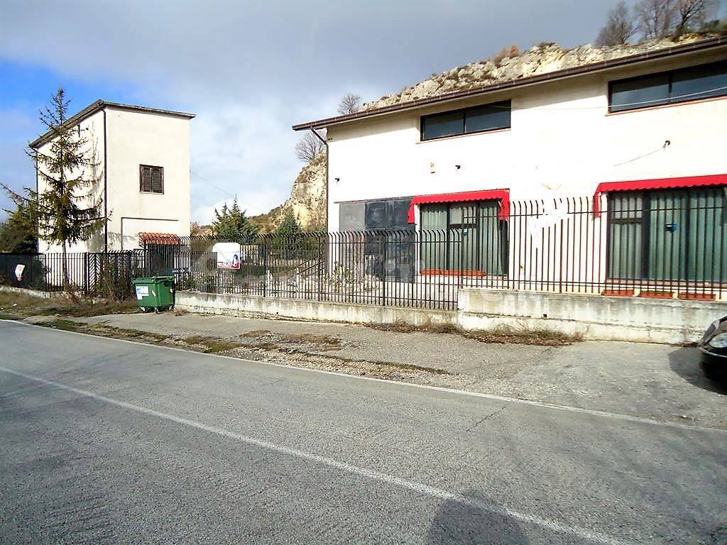 950m² Commercial property in Oratino, Italy No. 73196