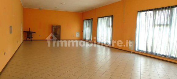 950m² Commercial property in Oratino, Italy No. 73196 6