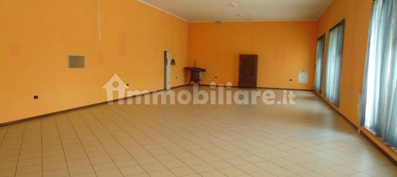 950m² Commercial property in Oratino, Italy No. 73196 5