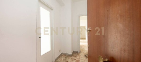 2 Schlafzimmer Wohnung in Tremestieri Etneo, Italy, Nr. 332982 20