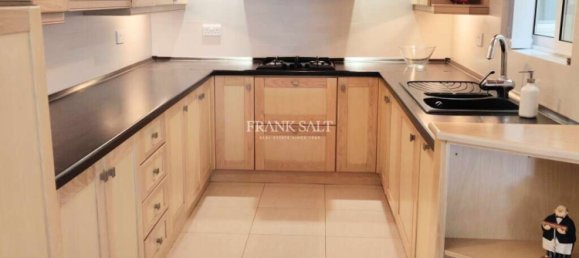 Мезонет с 3 спальнями в Аттард, Мальта № 11196 7