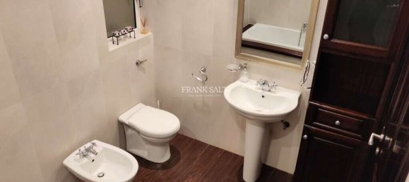 Мезонет с 3 спальнями в Аттард, Мальта № 11196 18