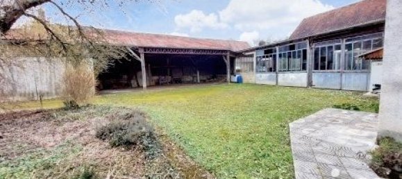 3 Schlafzimmer Haus in Yonne, France, Nr. 360096 2