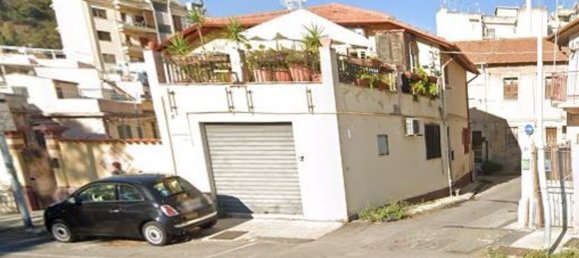 Коммерческая недвижимость 62м² в Мессина, Италия № 174704 2