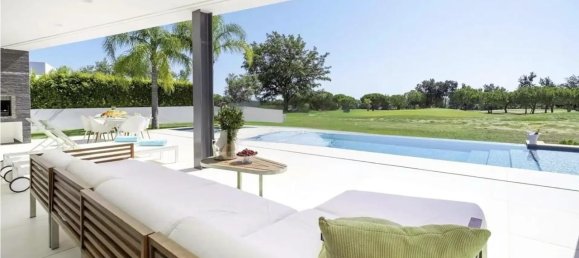 5 bedrooms Villa in Quarteira, Portugal No. 120503 4