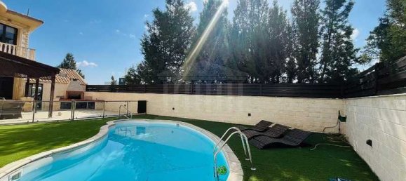 5 bedrooms House in Aradippou, Cyprus No. 15728 2