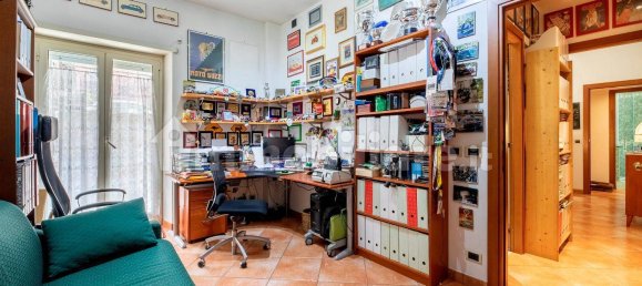 3 bedrooms Apartment in Rome, Italy No. 198025 26