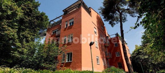 3 bedrooms Apartment in Rome, Italy No. 198025 3