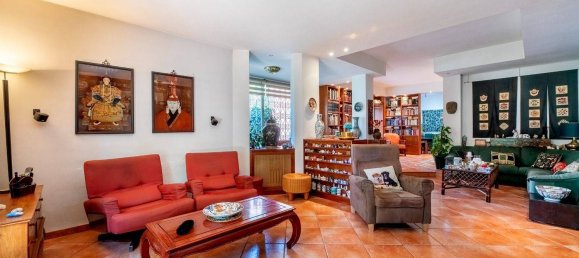 3 bedrooms Apartment in Rome, Italy No. 198025 8