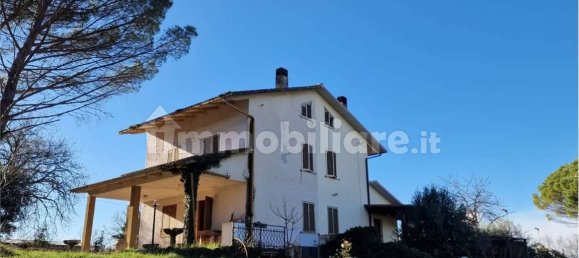 4 Schlafzimmer Villa in Massa Martana, Italy, Nr. 216834 3