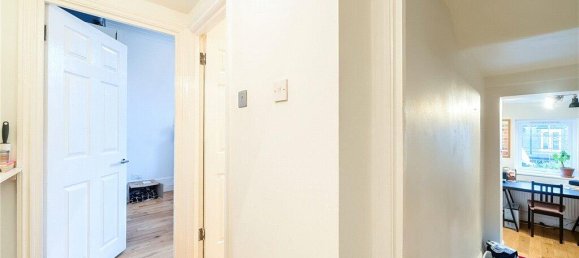 2 bedrooms Apartment in London, United Kingdom No. 7718 10