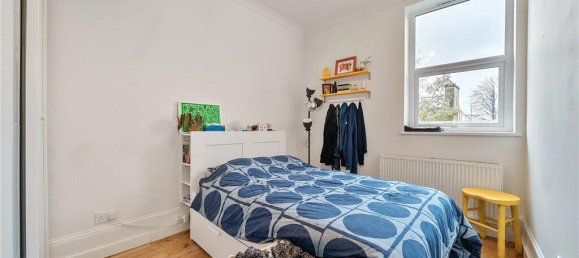 2 bedrooms Apartment in London, United Kingdom No. 7718 5