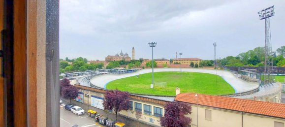 5 rooms Duplex in Padua, Italy No. 29981 11