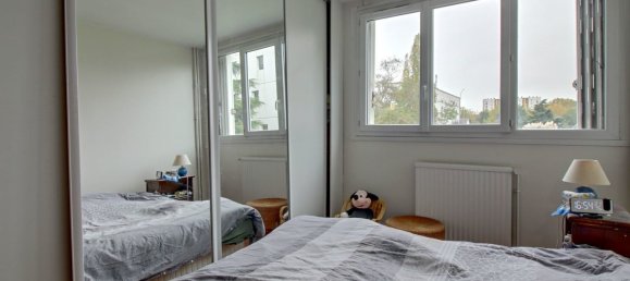 2 Schlafzimmer Wohnung in Poissy, France, Nr. 177354 5
