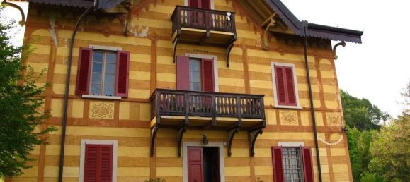 Villa de 5 divisões em Bossico, Italy N.º 157819 4