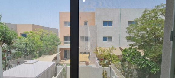 4 bedrooms Villa in Al Reef, UAE No. 35699 26