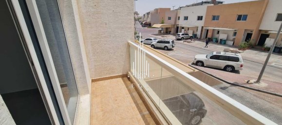 4 bedrooms Villa in Al Reef, UAE No. 35699 5