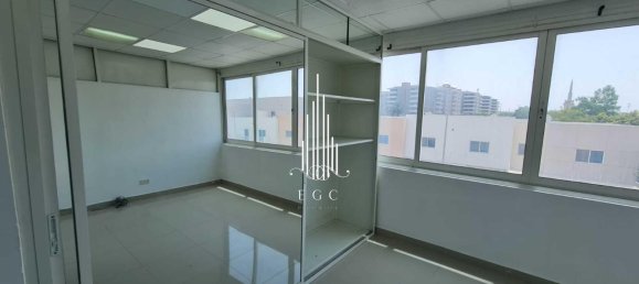 4 bedrooms Villa in Al Reef, UAE No. 35699 2