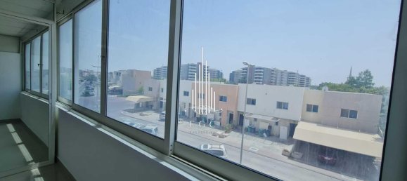 4 bedrooms Villa in Al Reef, UAE No. 35699 16