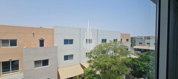 4 bedrooms Villa in Al Reef, UAE No. 35699 30