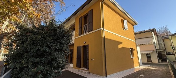 4 bedrooms Villa in Cesenatico, Italy No. 69258 7