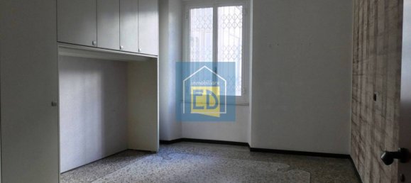 3 Schlafzimmer Wohnung in Savona, Italy, Nr. 183832 14