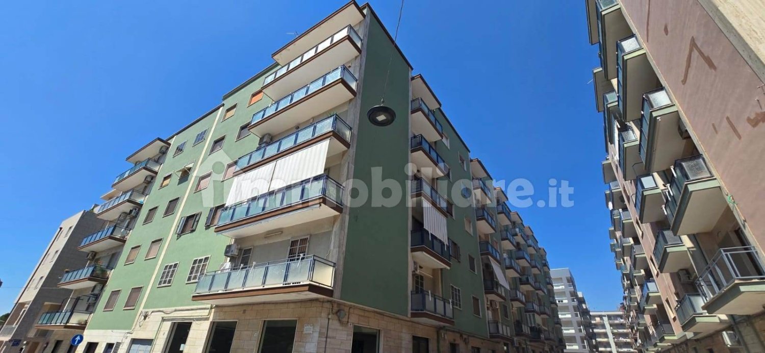 2 chambres Appartement à Martina Franca, Italy No. 297905