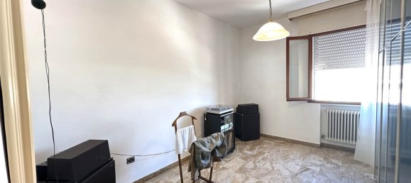 6 rooms Apartment in Chioggia, Italy No. 86287 5