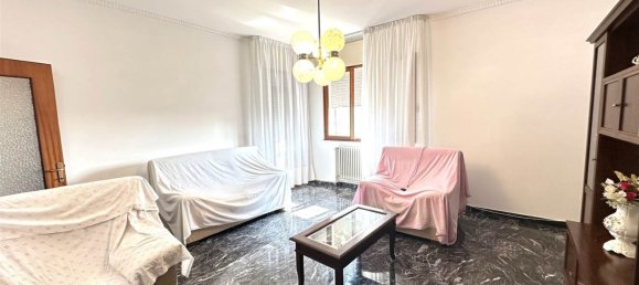 6 rooms Apartment in Chioggia, Italy No. 86287 8