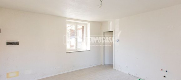 2 bedrooms Apartment in Busto Arsizio, Italy No. 363537 11