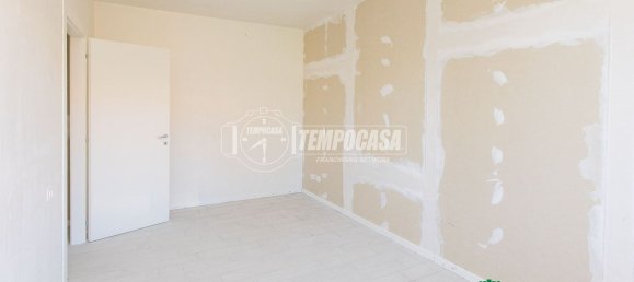 2 bedrooms Apartment in Busto Arsizio, Italy No. 363537 21