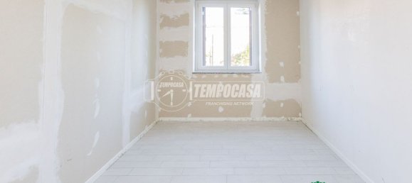2 bedrooms Apartment in Busto Arsizio, Italy No. 363537 20