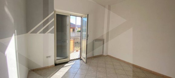 Villa de 10 divisões em Giugliano in Campania, Italy N.º 22631 13