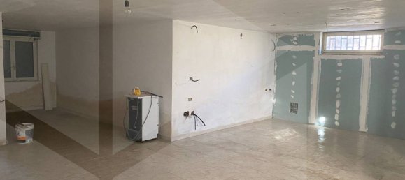 Villa de 10 divisões em Giugliano in Campania, Italy N.º 22631 2