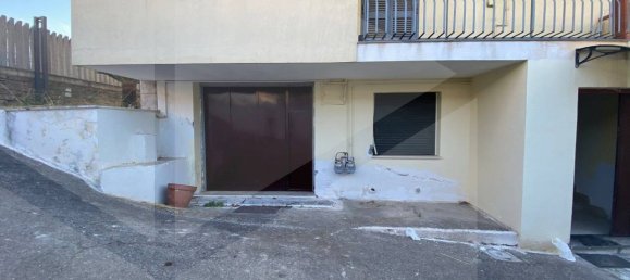 Villa de 10 divisões em Giugliano in Campania, Italy N.º 22631 20