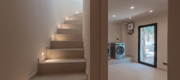 4 bedrooms Villa in Alicante, Spain No. 159891 10