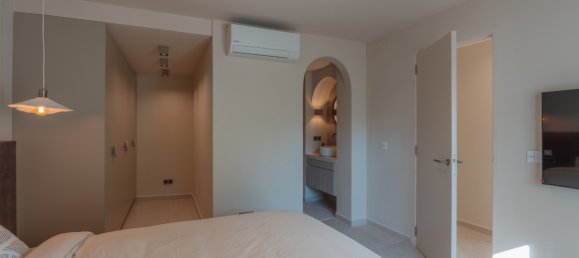 4 bedrooms Villa in Alicante, Spain No. 159891 11