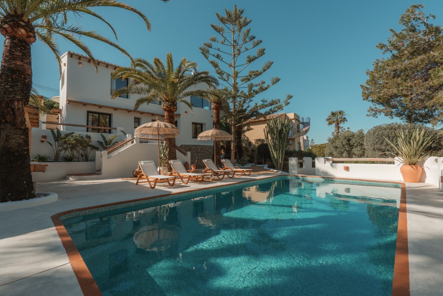 4 bedrooms Villa in Alicante, Spain No. 159891