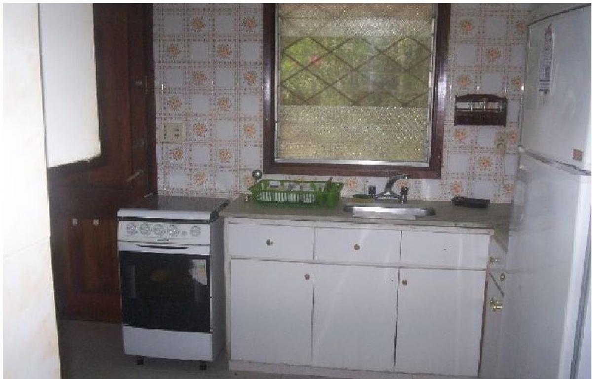 Casa de 4 dormitorios en Maldonado, Uruguay No. 9015