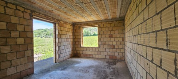 3 Schlafzimmer Haus in Controguerra, Italy, Nr. 266297 48