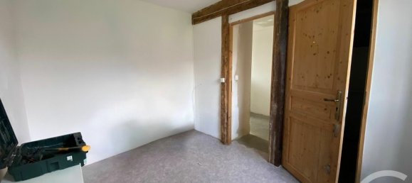 Casa de 6 dormitorios en Donnery, France No. 65230 9