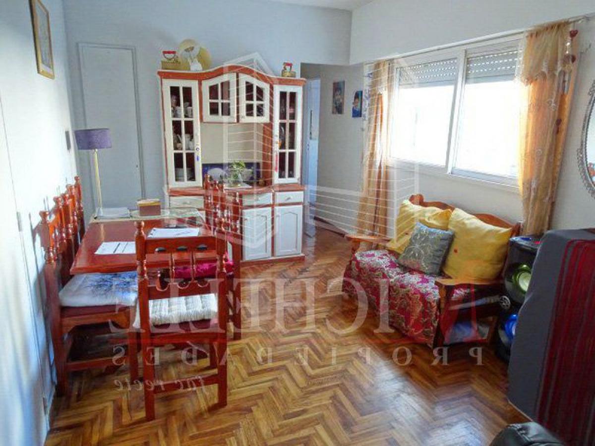 Studio in Buenos Aires, Argentina No. 65260