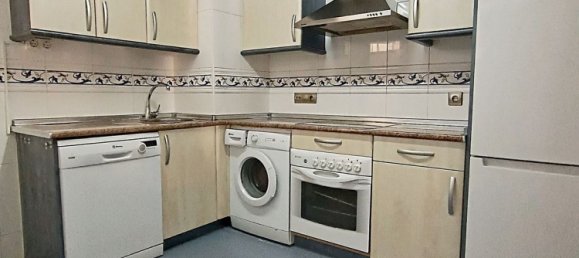 3 bedrooms Apartment in Logrono, Spain No. 153784 9