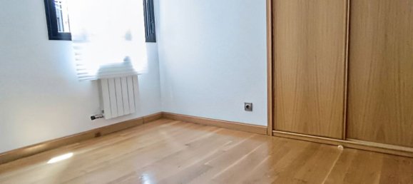 3 bedrooms Apartment in Logrono, Spain No. 153784 18